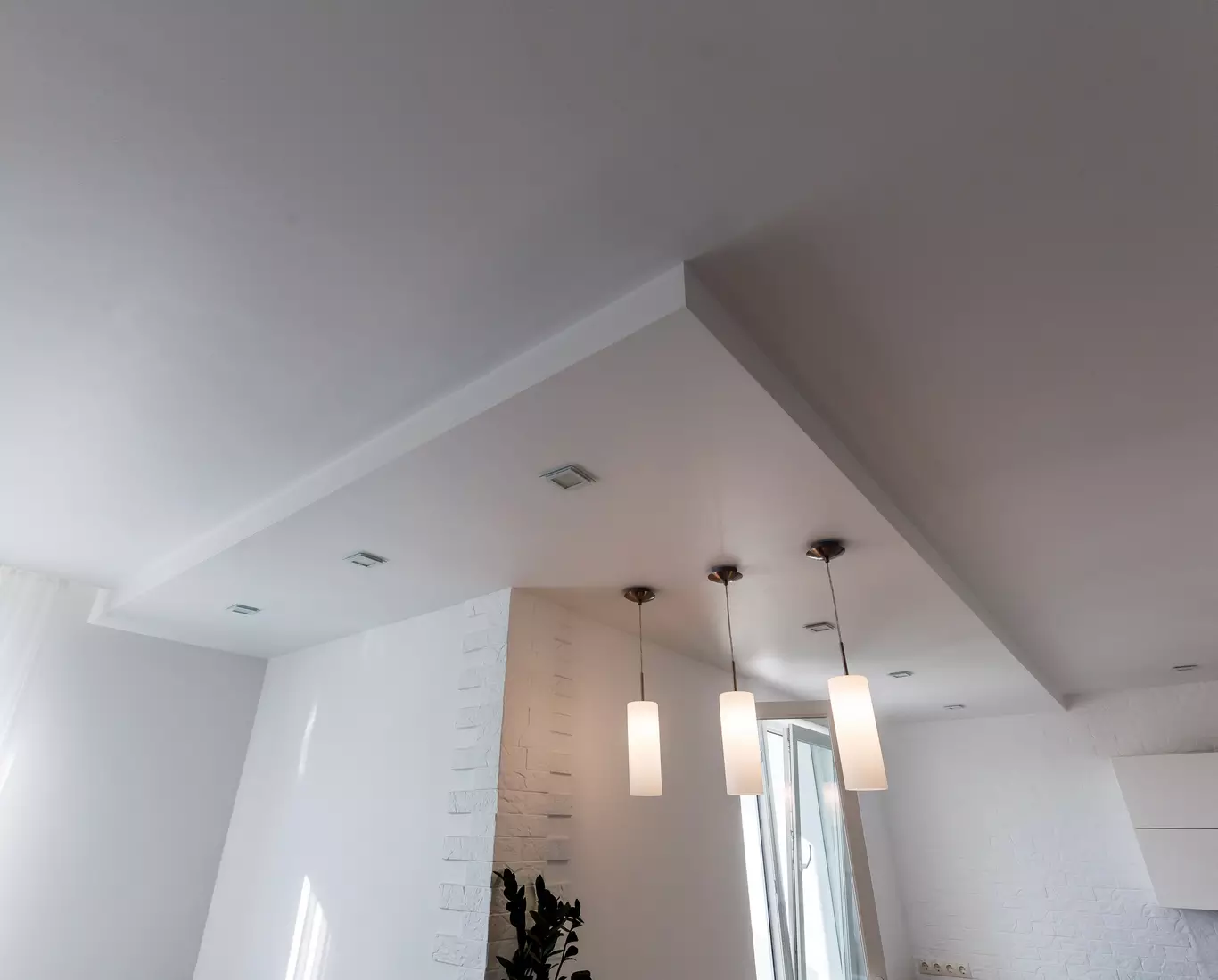 Artisan peintre en intérieur à Bayonne